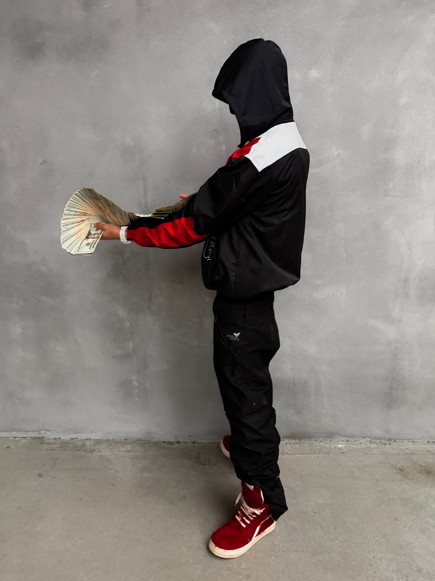 TrapNParis- Paris Lockdown